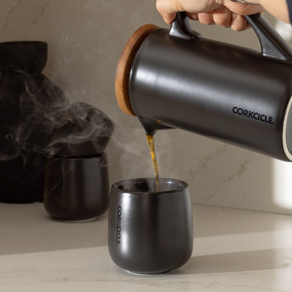 cafe-cups-x9 60e7af654ef9--cafe-cup-lifestyle1.jpg