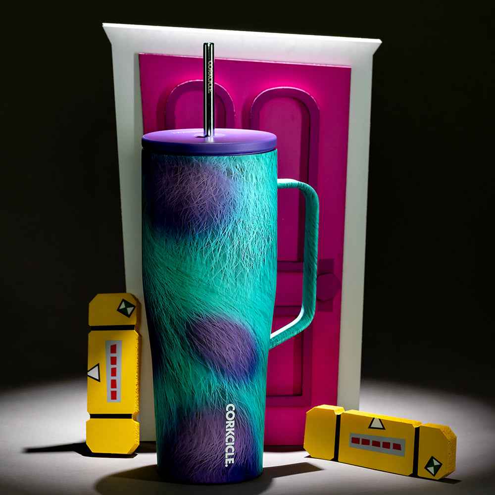 disney-pixar-cold-cup-xl-v8 MonstersInc-Lifestyle-PDP2.jpg