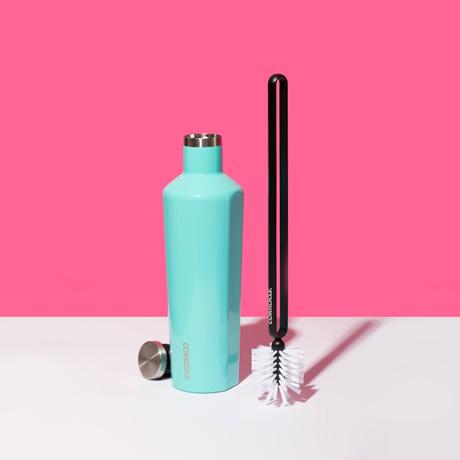 bottle-brush-m3 accessories_bottlebrush_lifestyle.jpg